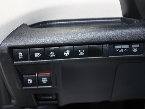 Used 2021 Toyota Sienna Platinum AWD/4WD image 51