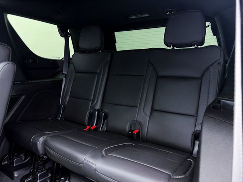 Used 2024 GMC Yukon Denali AWD/4WD image 53