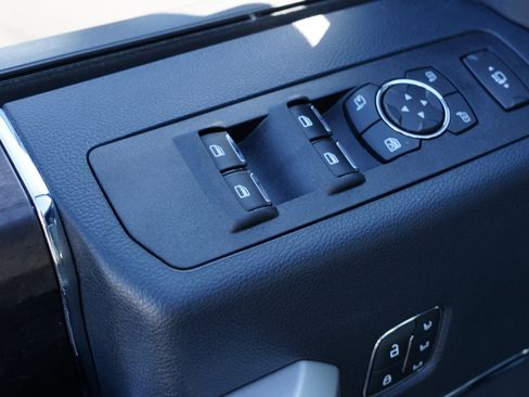 Used 2022 Ford F350 Lariat w/ Lariat Ultimate Package image 21