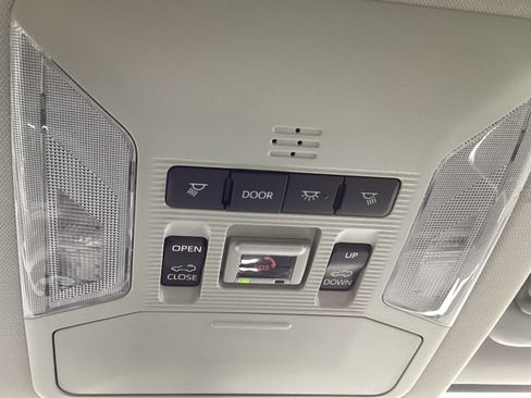 New 2025 Toyota RAV4 XLE image 31