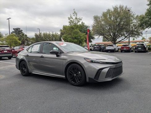 Certified 2025 Toyota Camry SE FWD image 2