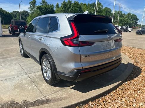 Used 2023 Honda CR-V EX image 3
