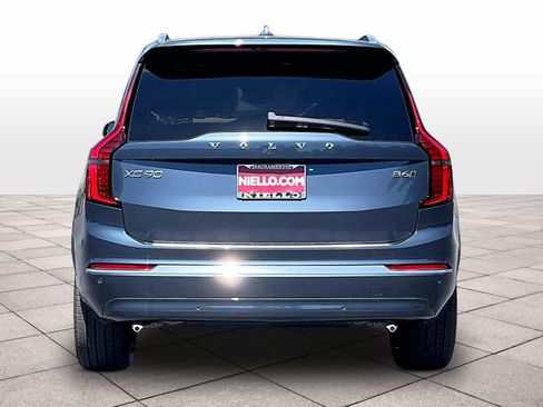 New 2026 Volvo XC90 B6 Plus w/ Protection Package Premier AWD/4WD image 6