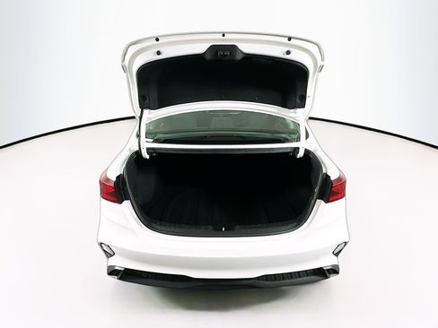 Used 2024 Kia Forte LXS FWD image 26
