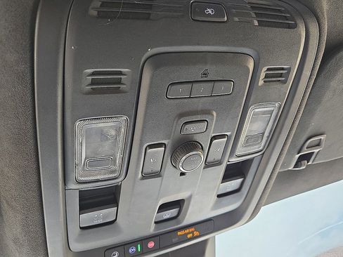 Used 2021 Cadillac Escalade Sport Platinum AWD/4WD image 30