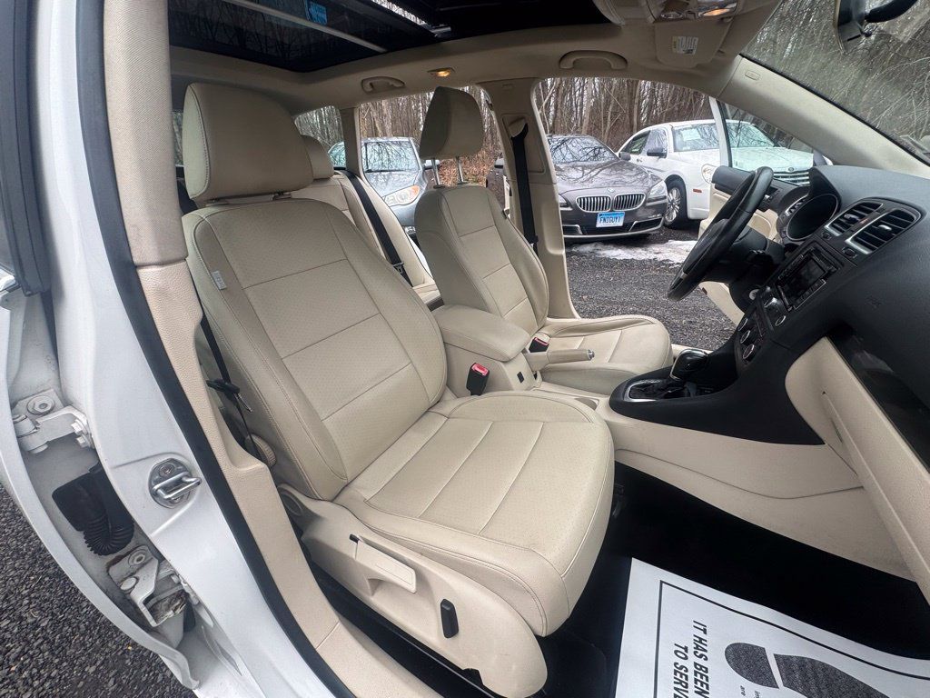 Used 2014 Volkswagen Jetta TDI FWD image 17