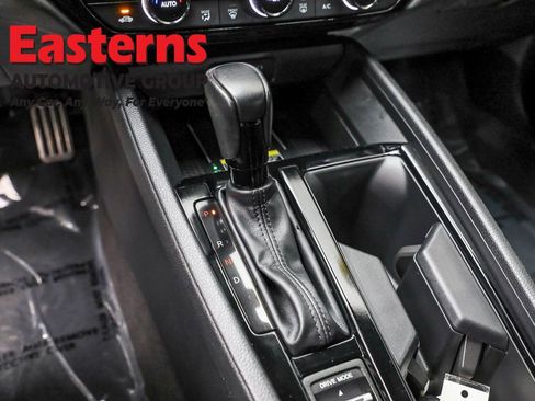 Used 2025 Honda Accord Sport image 13