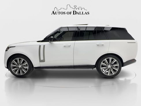 Used 2023 Land Rover Range Rover SE AWD/4WD image 5