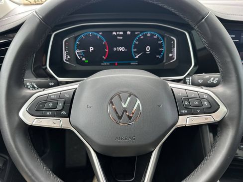 Used 2022 Volkswagen Jetta SEL FWD image 23