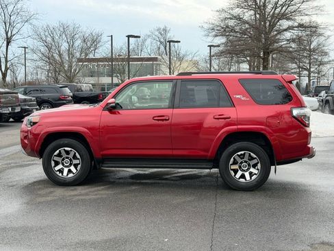 Used 2020 Toyota 4Runner TRD Off-Road Premium image 9