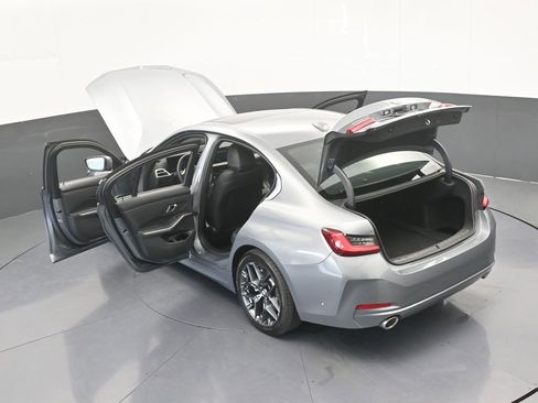 Used 2025 BMW 330i Sedan image 69