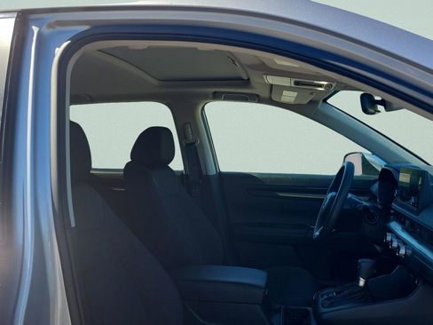 Used 2025 Honda CR-V EX image 20