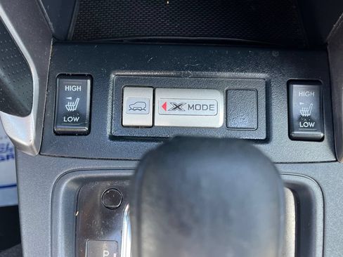 Used 2017 Subaru Forester 2.5i Touring AWD/4WD image 19