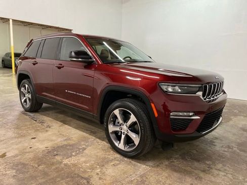 Used 2022 Jeep Grand Cherokee Limited 4xe AWD/4WD image 7