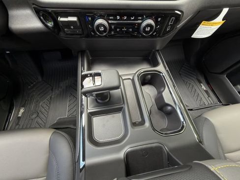 New 2026 Chevrolet Silverado 1500 ZR2 w/ ZR2 Bison Edition AWD/4WD image 17
