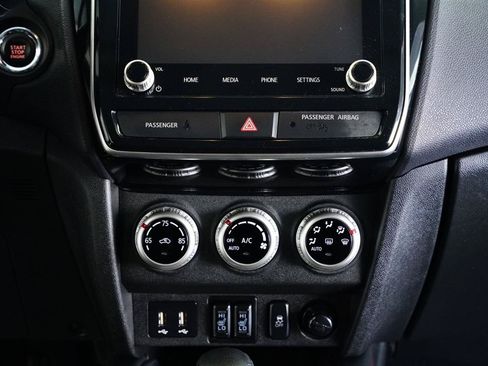 Used 2024 Mitsubishi Outlander Sport SE AWD/4WD image 21