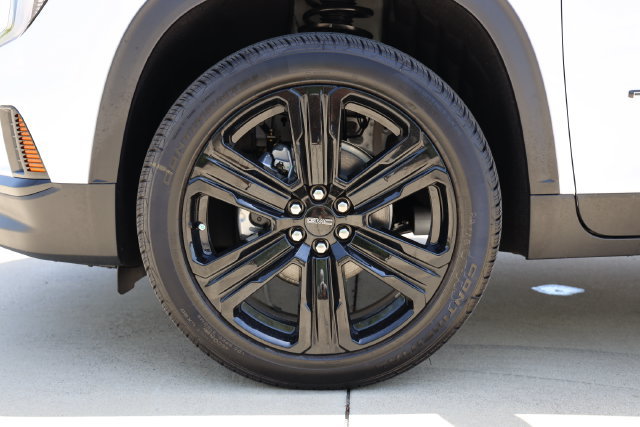 New 2026 GMC Acadia Elevation w/ Black Edition FWD image 9
