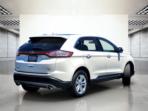 Used 2018 Ford Edge SEL w/ Equipment Group 201A AWD/4WD image 6