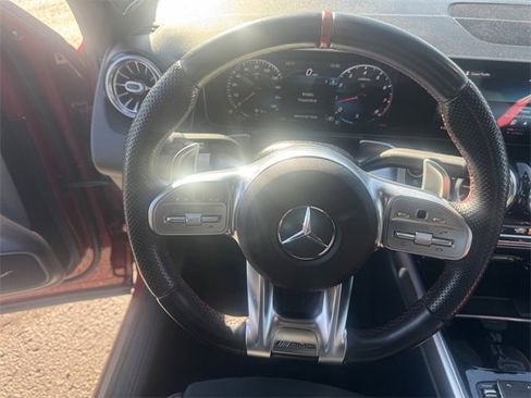 Used 2021 Mercedes-Benz GLB 35 AMG 4MATIC image 24