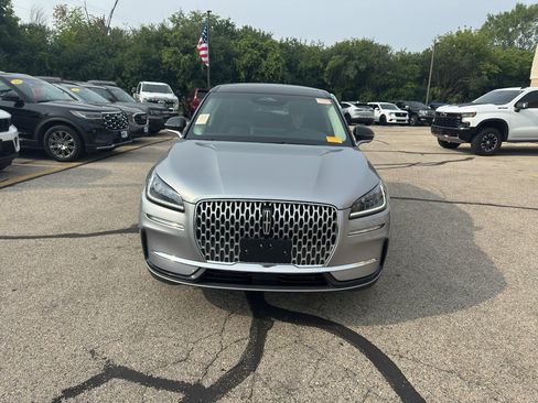 Used 2024 Lincoln Corsair AWD w/ Equipment Group 101A image 2