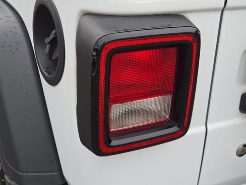 Used 2023 Jeep Wrangler Sport image 11