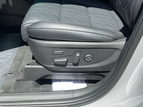 Certified 2025 Kia Telluride SX Prestige X-Line AWD/4WD image 36