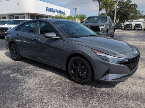 Certified 2023 Hyundai Elantra SEL w/ Cargo Package FWD image 2