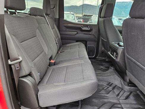 Used 2023 Chevrolet Silverado 1500 RST w/ Z71 Off-Road Package AWD/4WD image 31