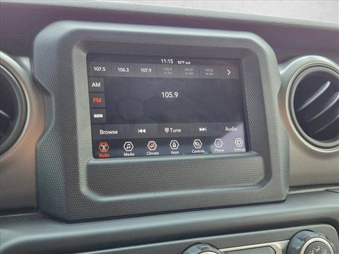 Used 2021 Jeep Wrangler Unlimited Sport AWD/4WD image 13