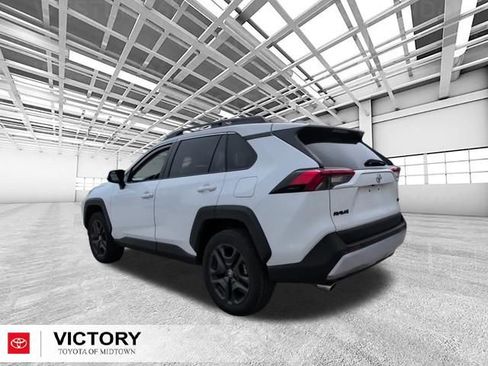 Used 2024 Toyota RAV4 Adventure AWD/4WD image 5