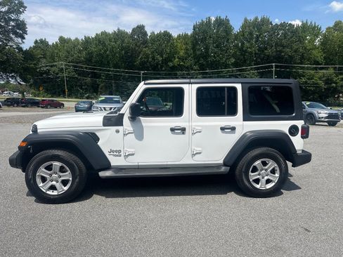 Used 2018 Jeep Wrangler Unlimited Sport S AWD/4WD image 4