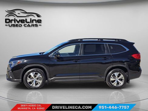 Used 2023 Subaru Ascent Premium w/ Convenience Package image 10