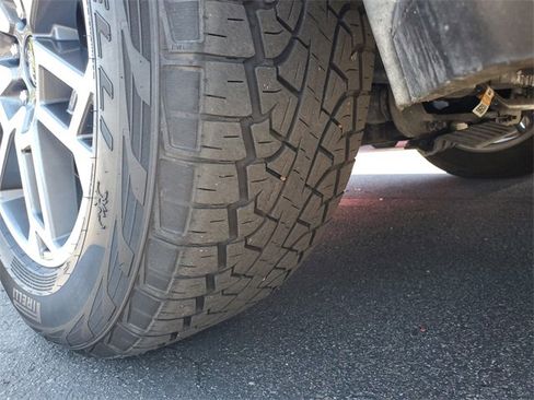 Certified 2025 Ford Expedition Max Active image 28