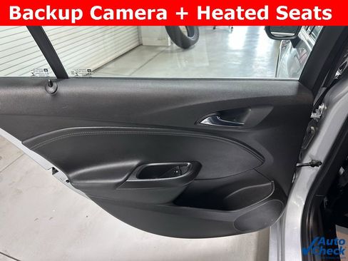 Used 2017 Chevrolet Cruze Premier image 15