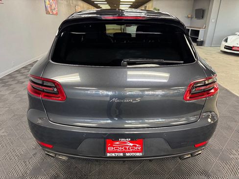 Used 2018 Porsche Macan S image 11