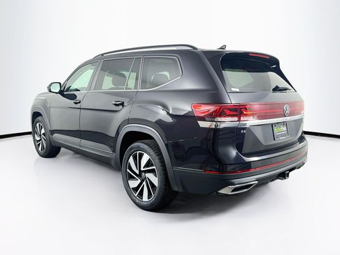 Used 2025 Volkswagen Atlas SE AWD/4WD image 5
