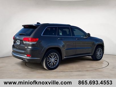 Used 2017 Jeep Grand Cherokee Summit w/ Platinum Series Group