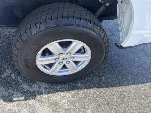 Certified 2022 Ford F150 XLT w/ Trailer Tow Package image 12