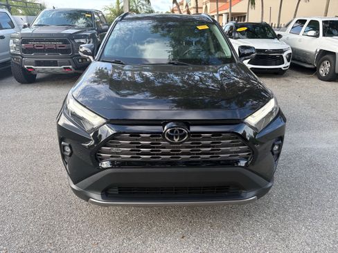 Used 2022 Toyota RAV4 Limited w/ Limited Grade Weather Package AWD/4WD image 2