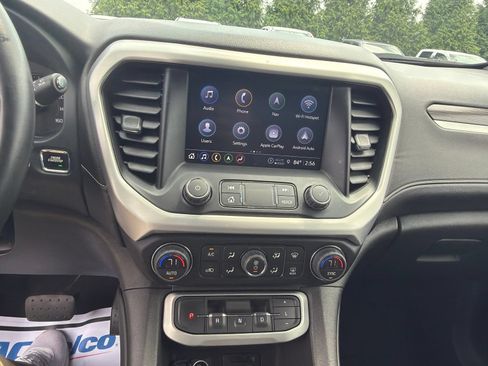 Used 2023 GMC Acadia SLT AWD/4WD image 11