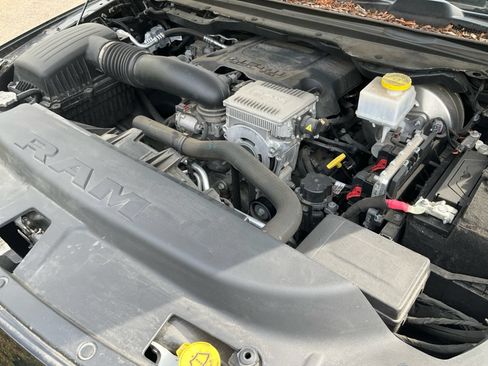 Used 2020 RAM 1500 Big Horn AWD/4WD image 29