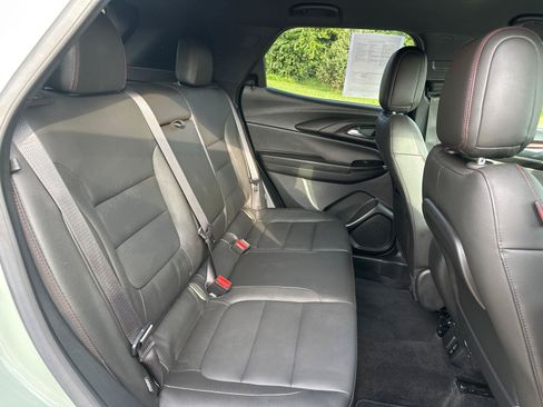 Used 2024 Chevrolet TrailBlazer RS w/ Convenience Package AWD/4WD image 20