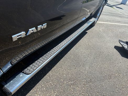 Used 2019 RAM 1500 Big Horn AWD/4WD image 18