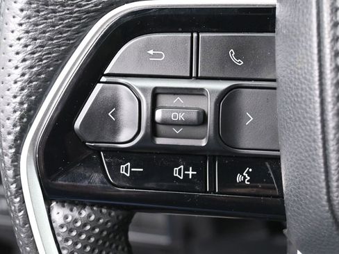 Used 2024 Toyota Tundra Platinum image 18