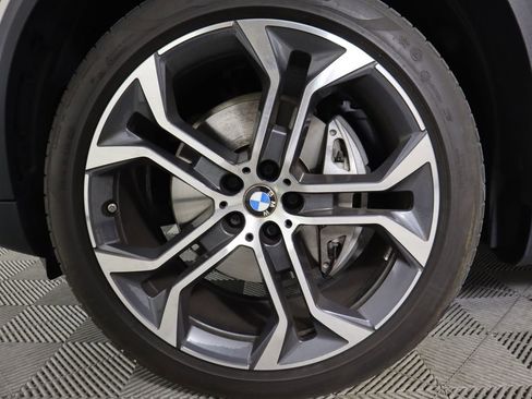 Used 2024 BMW X5 xDrive40i w/ Parking Assistance Package image 33