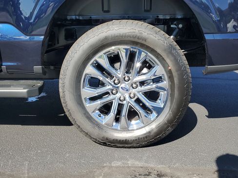 New 2025 Ford F150 Lariat w/ Equipment Group 502A High image 5