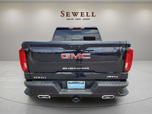 Used 2023 GMC Sierra 1500 AT4 w/ AT4 Preferred Package AWD/4WD image 4