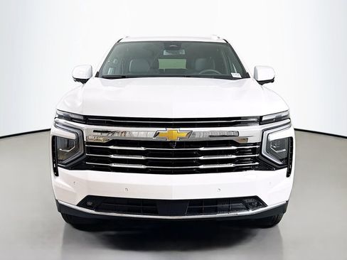 New 2026 Chevrolet Suburban LT w/ Comfort Package image 2