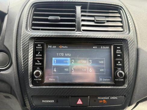 Used 2023 Mitsubishi Outlander Sport ES AWD/4WD image 16