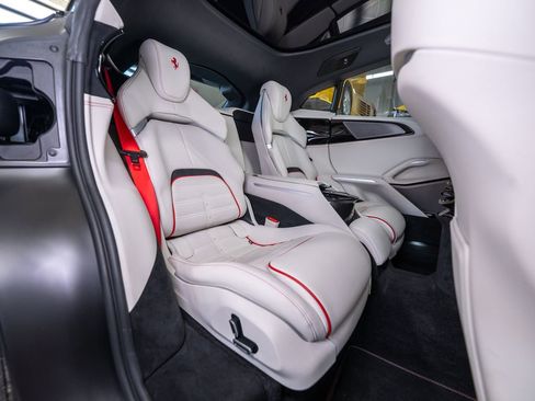 Certified 2025 Ferrari Purosangue AWD/4WD image 14